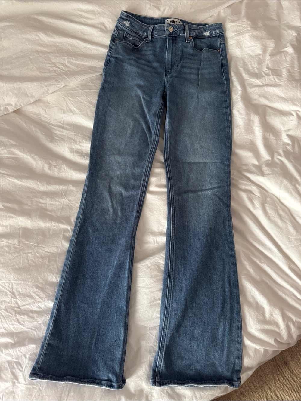 PAIGE High-Rise Laurel Canyon Jeans - 27